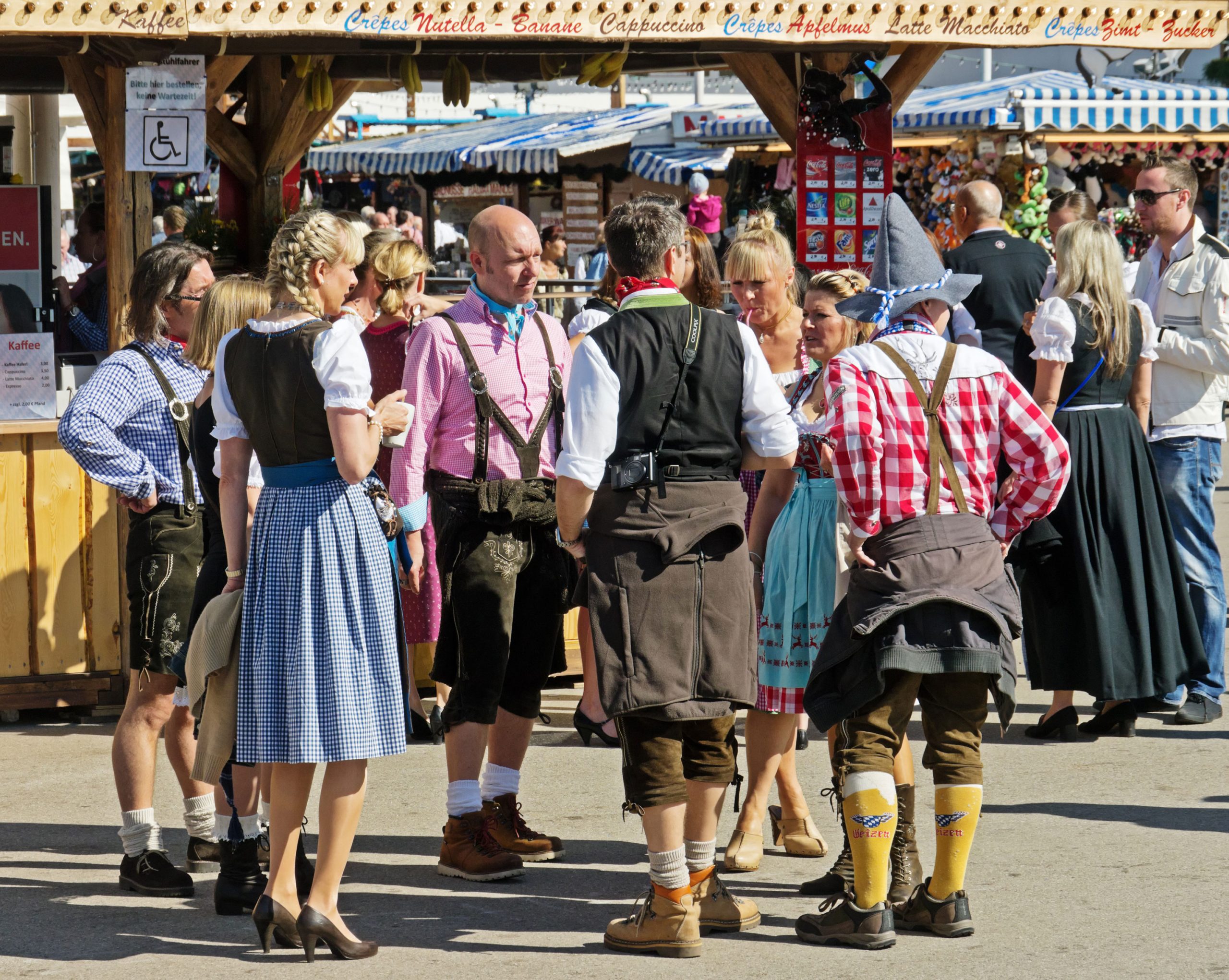 Clothes_Oktoberfest_Munich