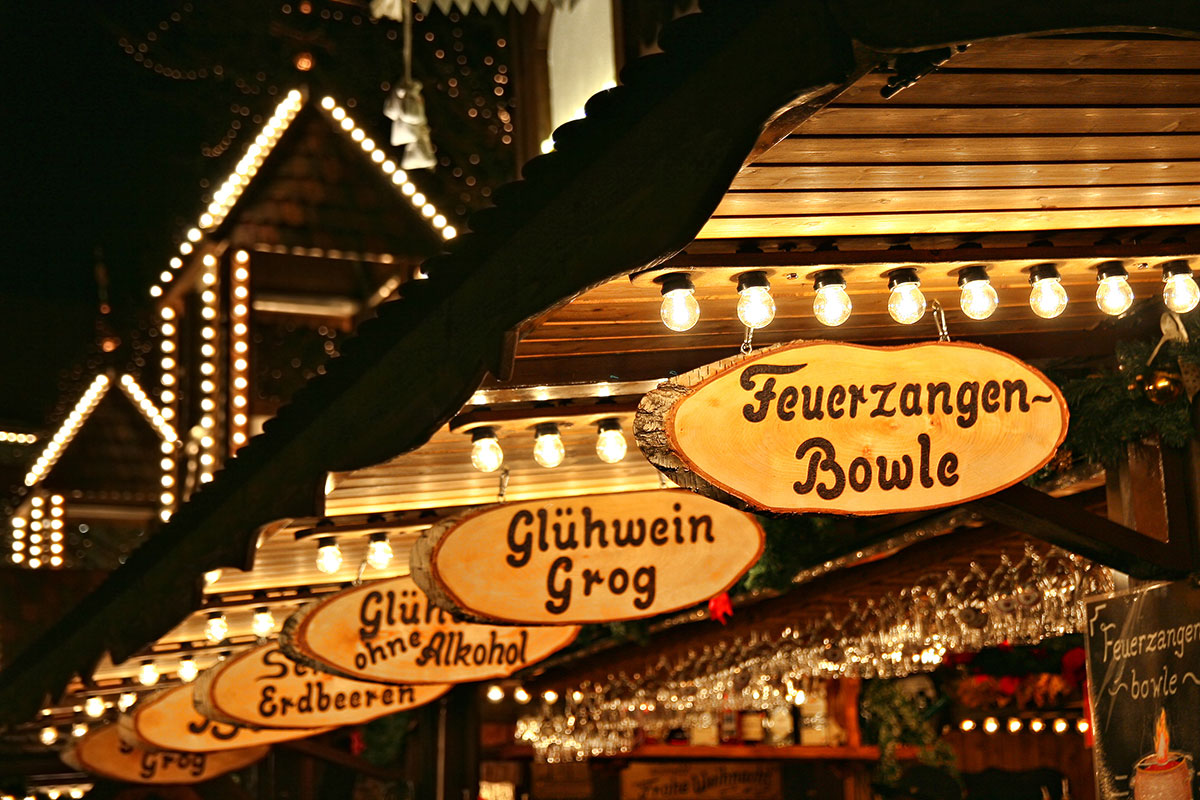 markets in germany - gluhwein - expat explore