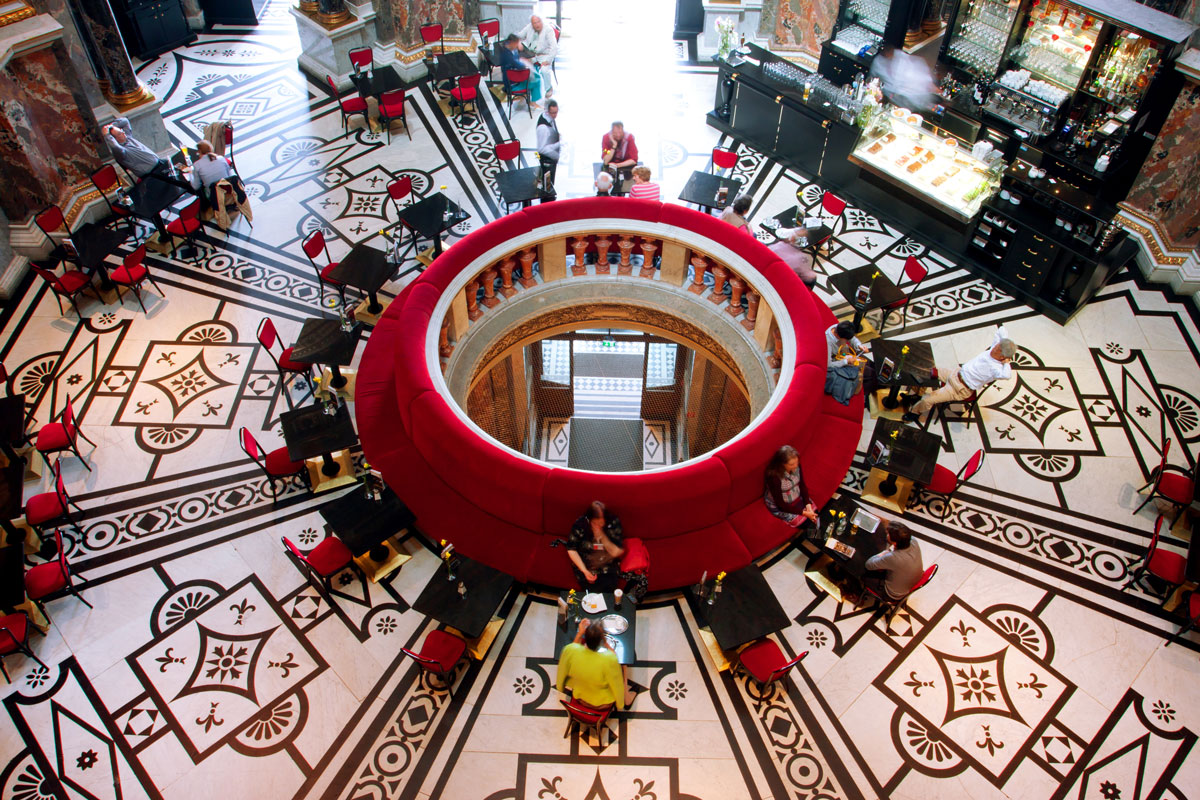Cafe in Vienna