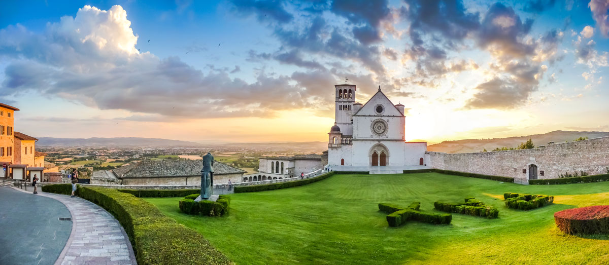 Assisi_Italy_UNESCO_Expat_Explore