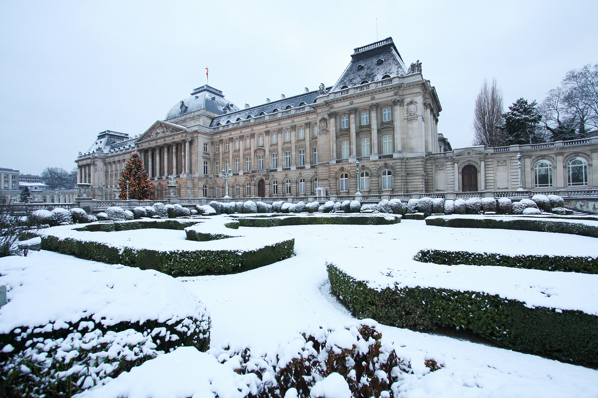 Brussels Royal Palace in winter snow