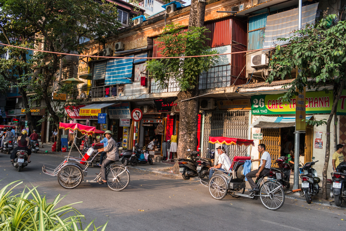 Hanoi, Travels with my Father, Travel TV shows