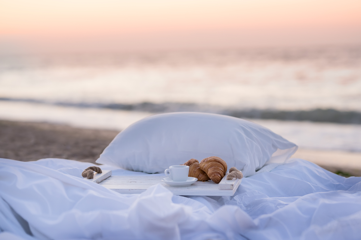 First habitable sand hotel, Guinness World Record