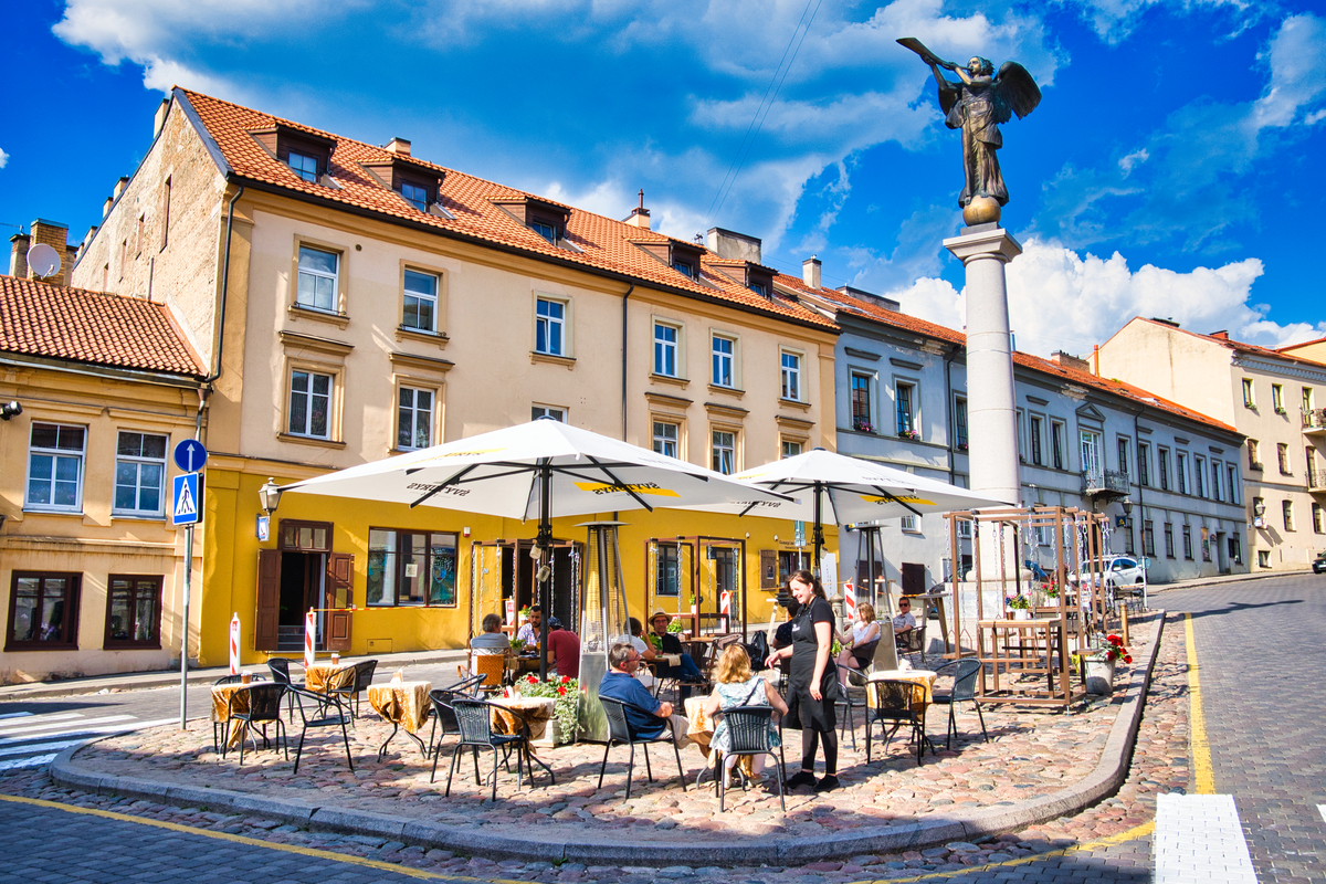 Street-side café, Vilnius