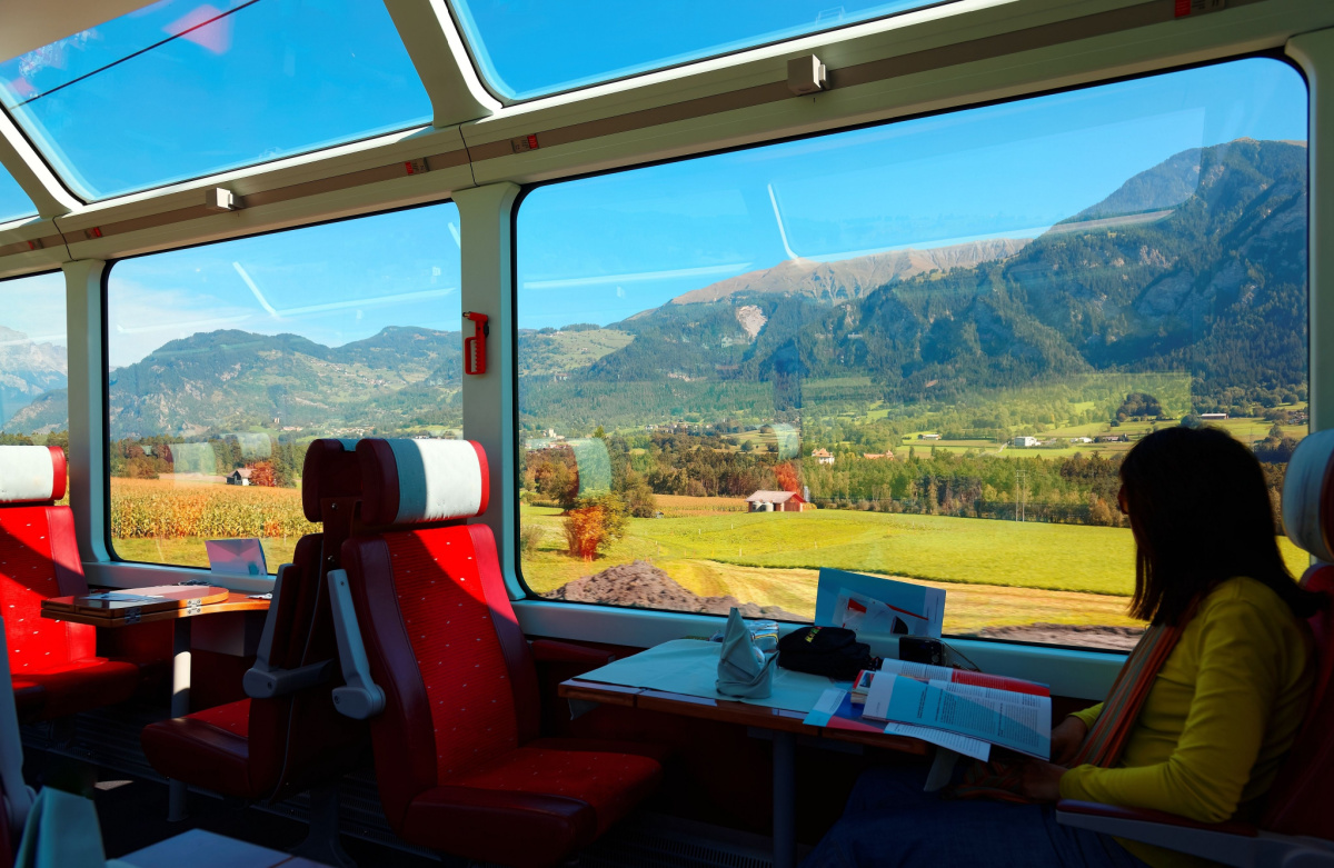5 Travel Tips: How to pack for a rail tour