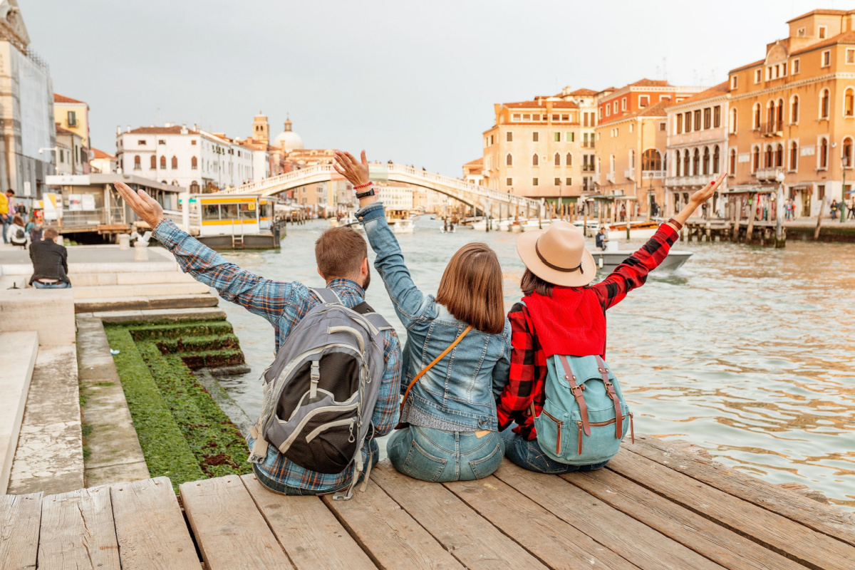 Friends travelling in Europe in the off season, 2023 trends