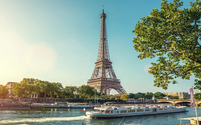 Best Itineraries for Multi-Country Europe Tours. Seine River Eiffel Tower